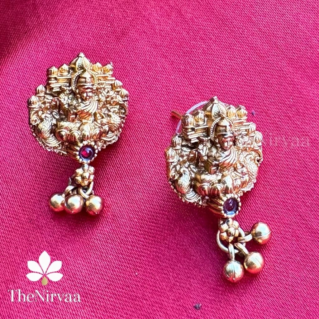 Divine Aura Antique long chain set